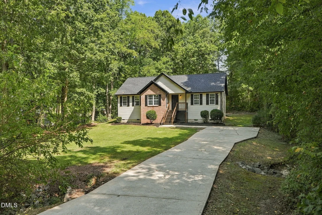 Photo of 2572 Chadwick Place