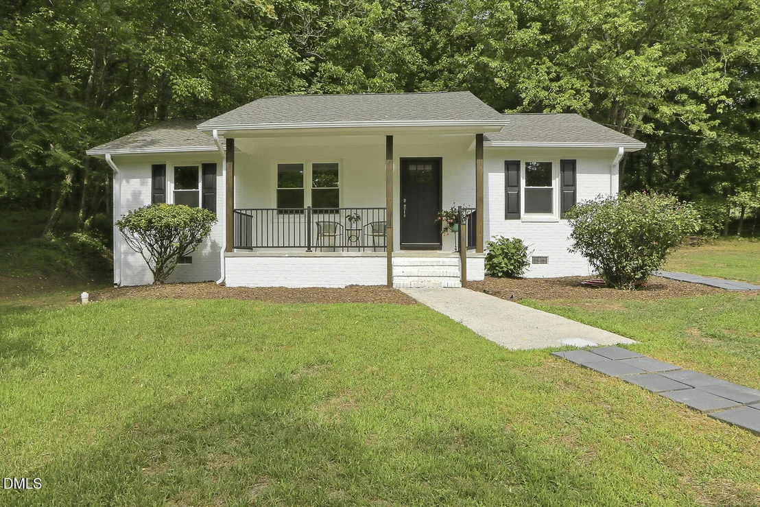 Photo of 707 Dickens Street