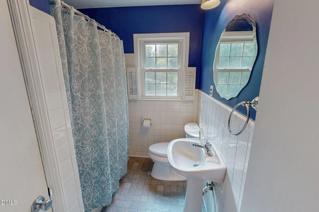 Photo of 907 Frank Street