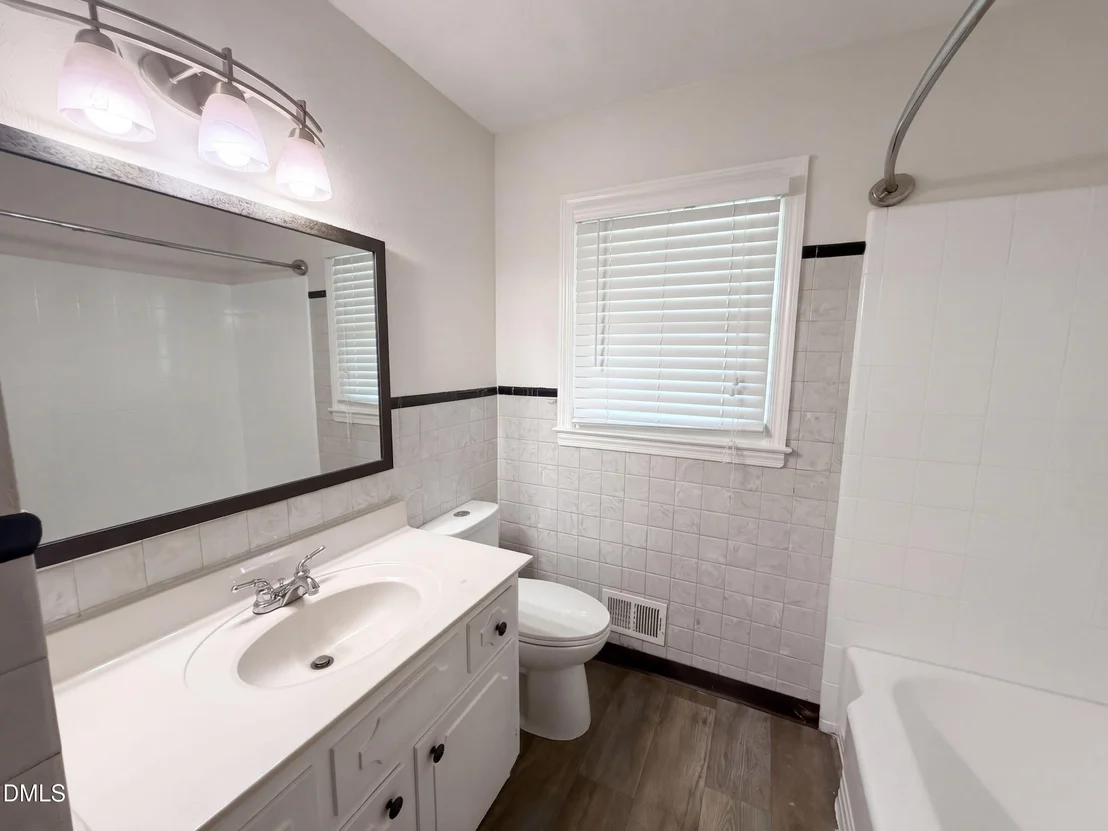 Photo of 3401 Old Buffaloe Road