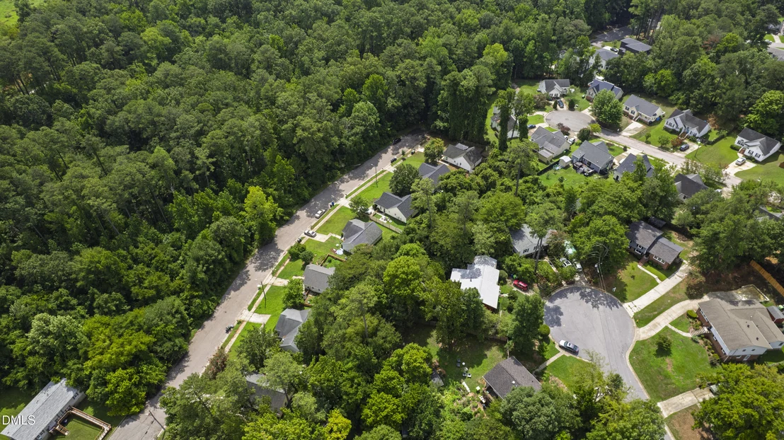 Photo of 1341 Crabtree Boulevard