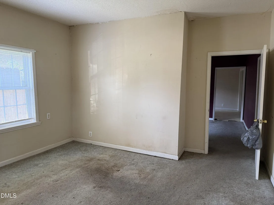 Photo of 703 Everett Street