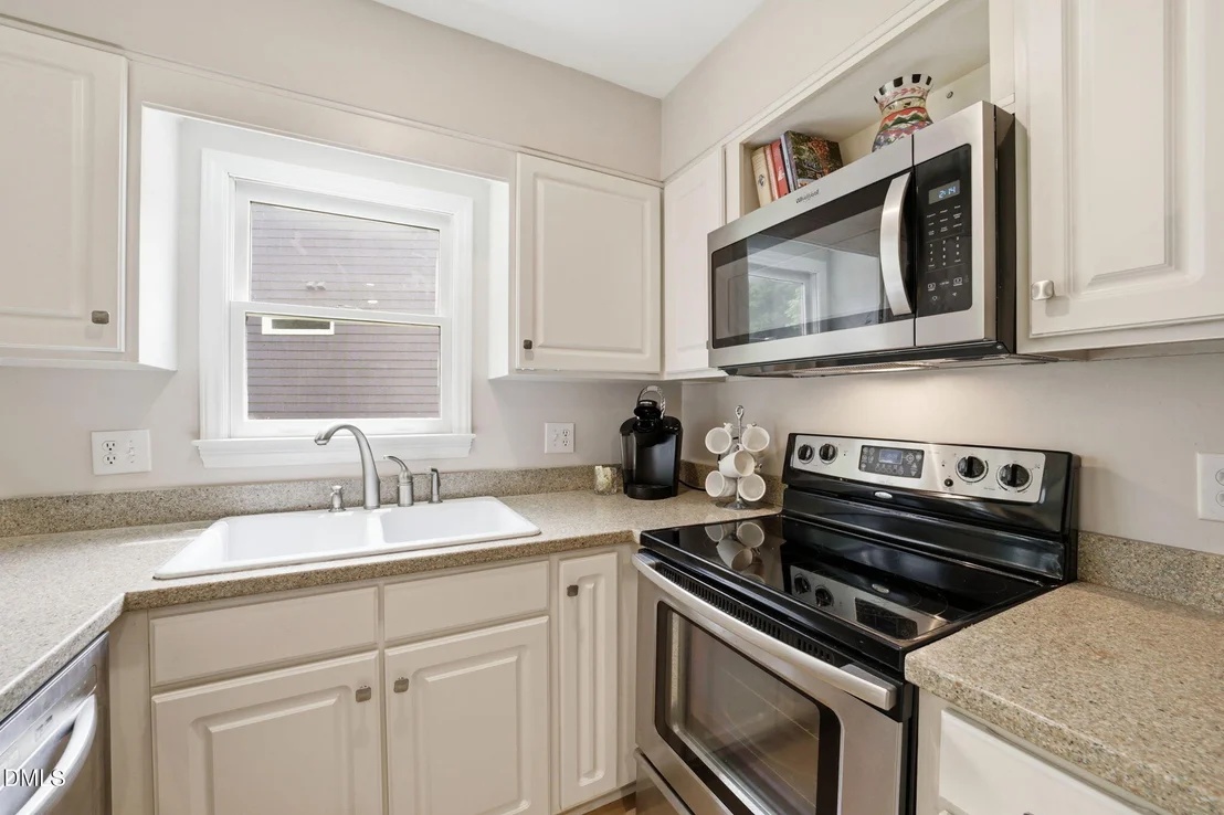 Photo of 4901 Willowtree Lane