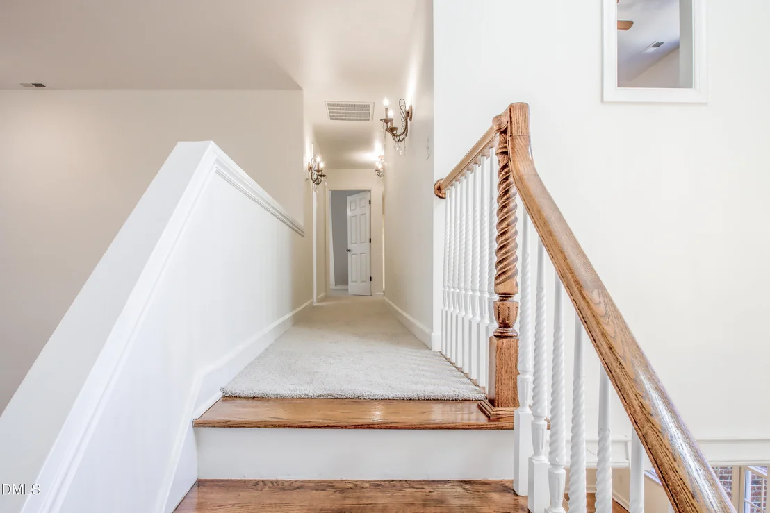 Photo of 2423 Old Oxford Road