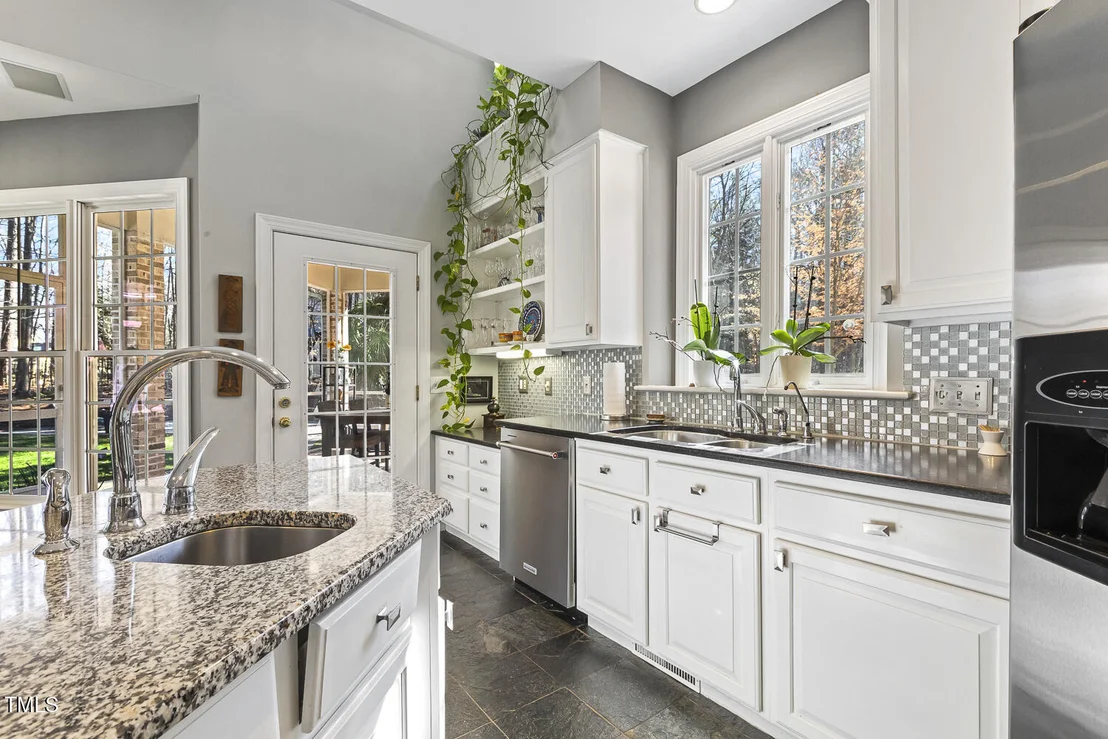 Photo of 7420 Heartland Drive