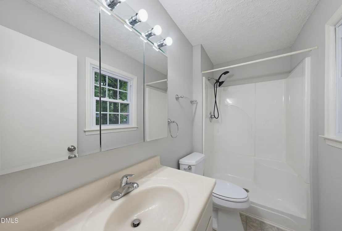 Photo of 1306 Claymore Drive