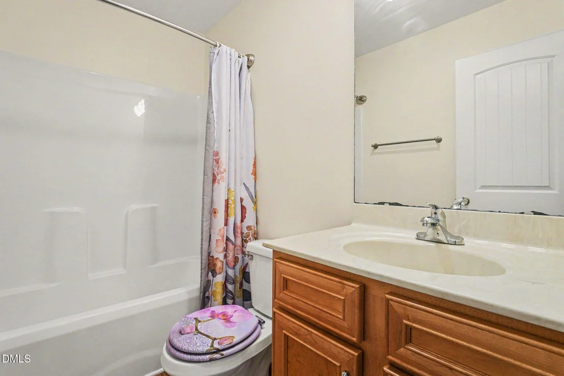 Photo of 7261 Clara Street