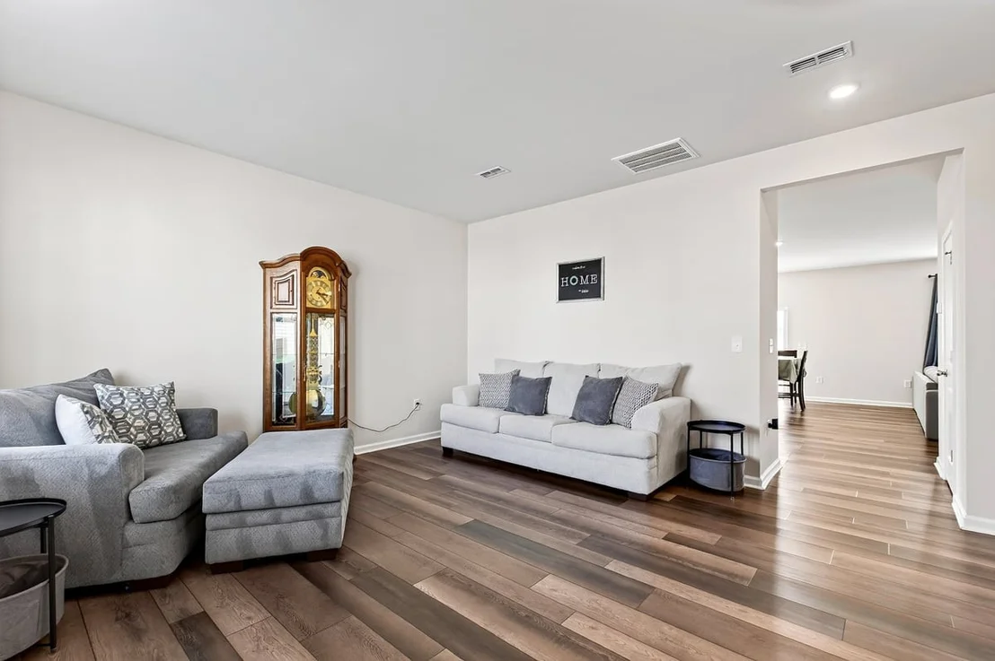 Photo of 1520 Crested Iris Street