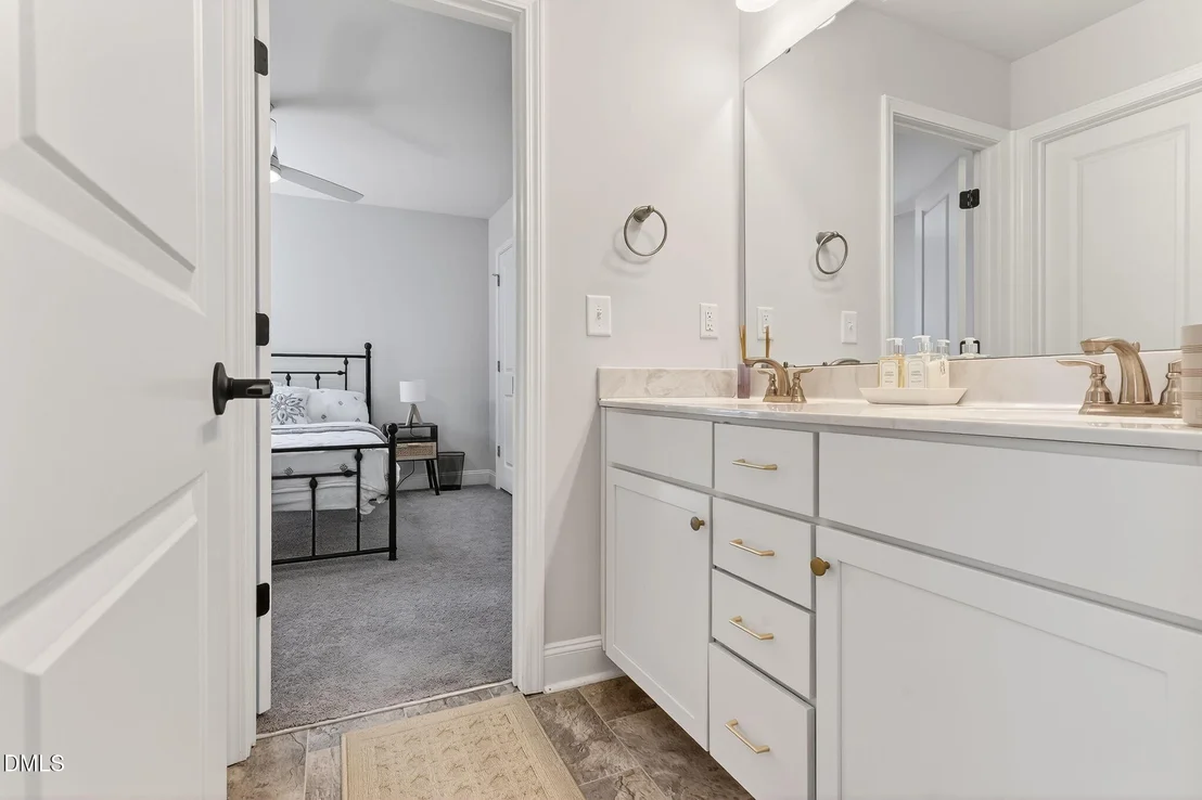 Photo of 283 Raptor Drive