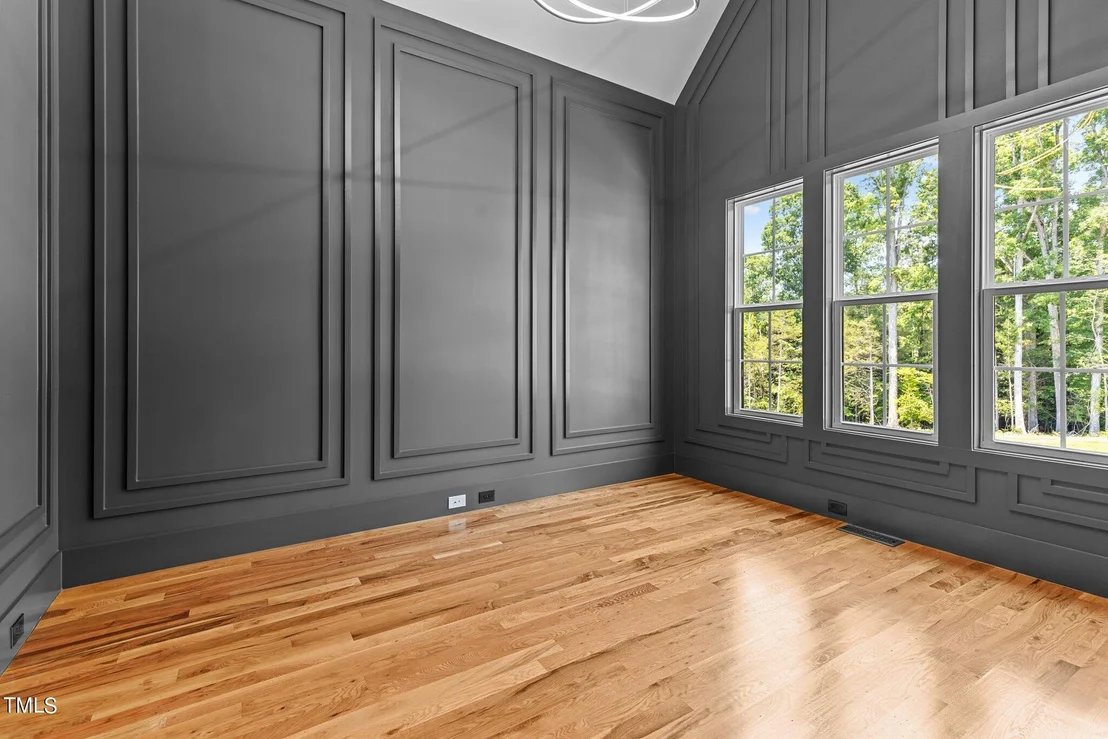Photo of 1120 Springdale Drive