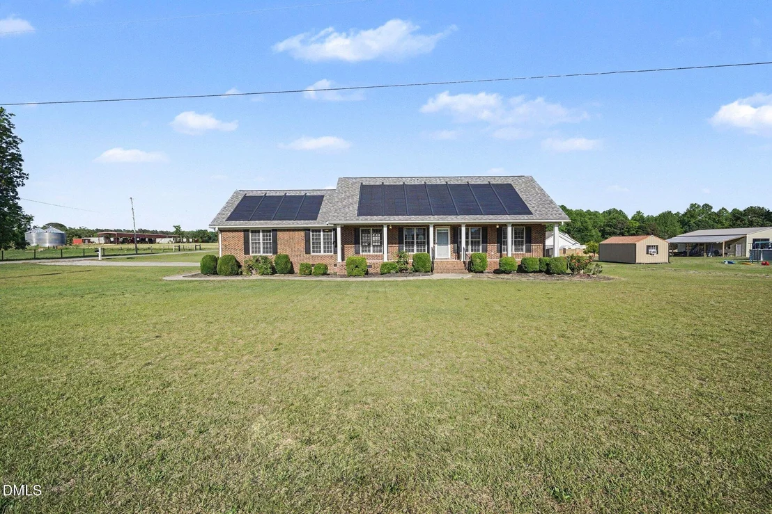 Photo of 1025 Long Branch Road