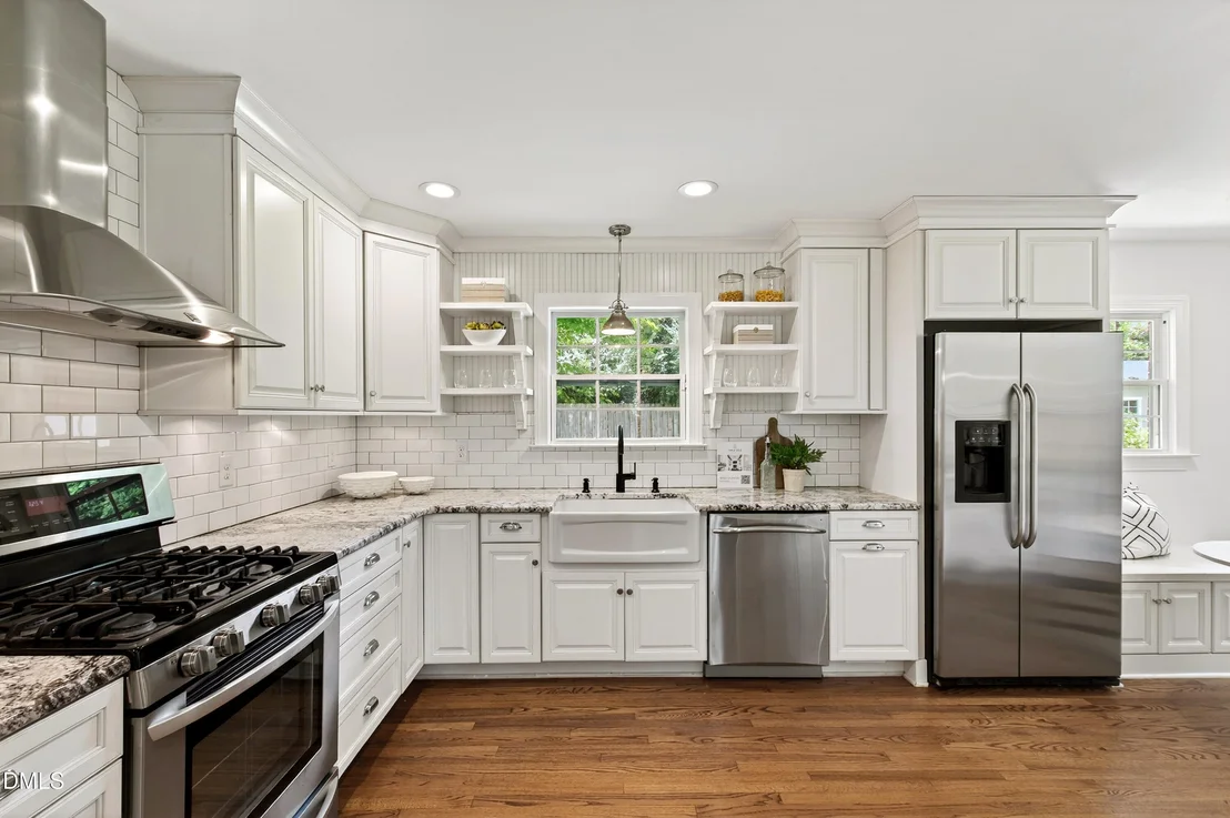 Photo of 1001 Pebblebrook Drive