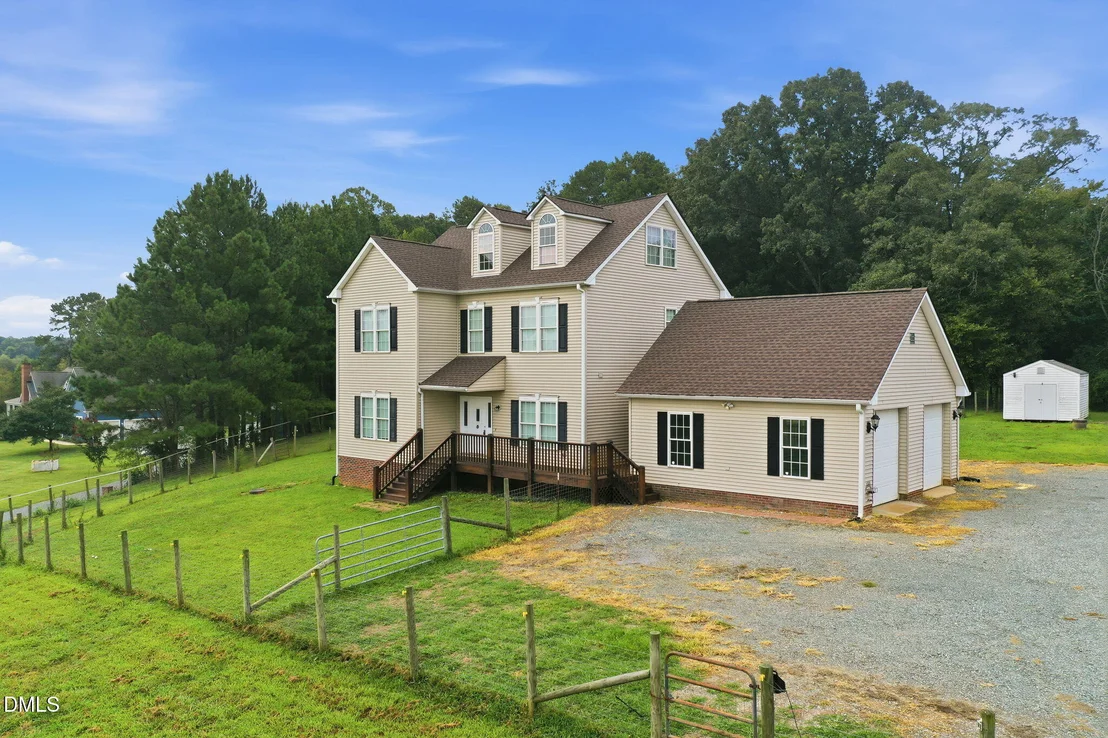 Photo of 4872 Thom Road