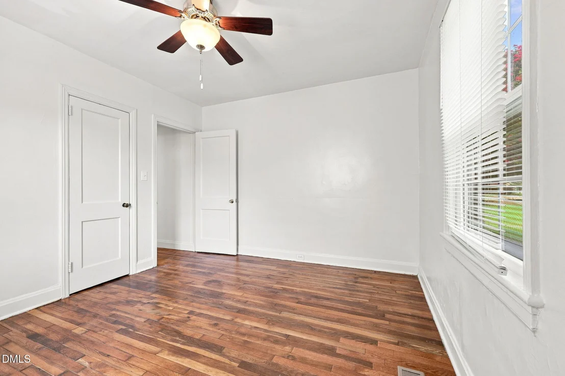 Photo of 116 Davidson Avenue