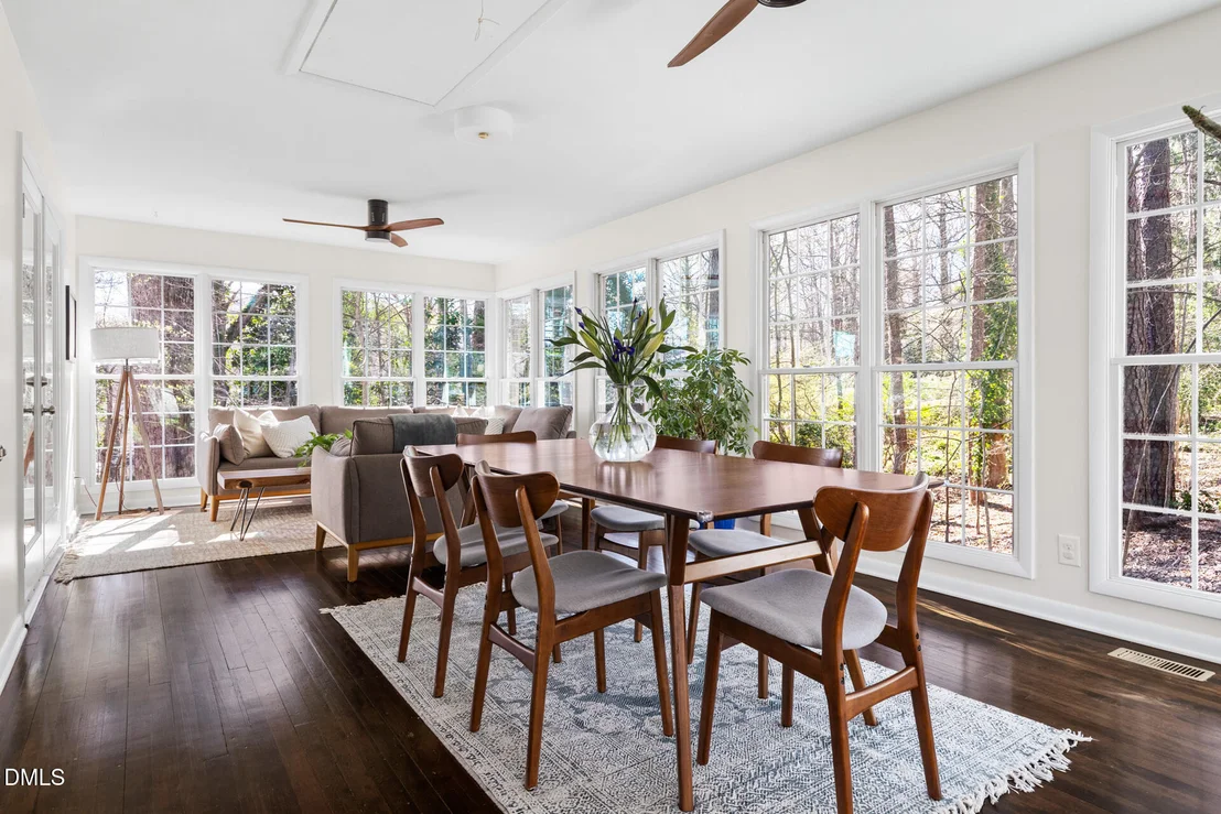 Photo of 353 Tenney Circle
