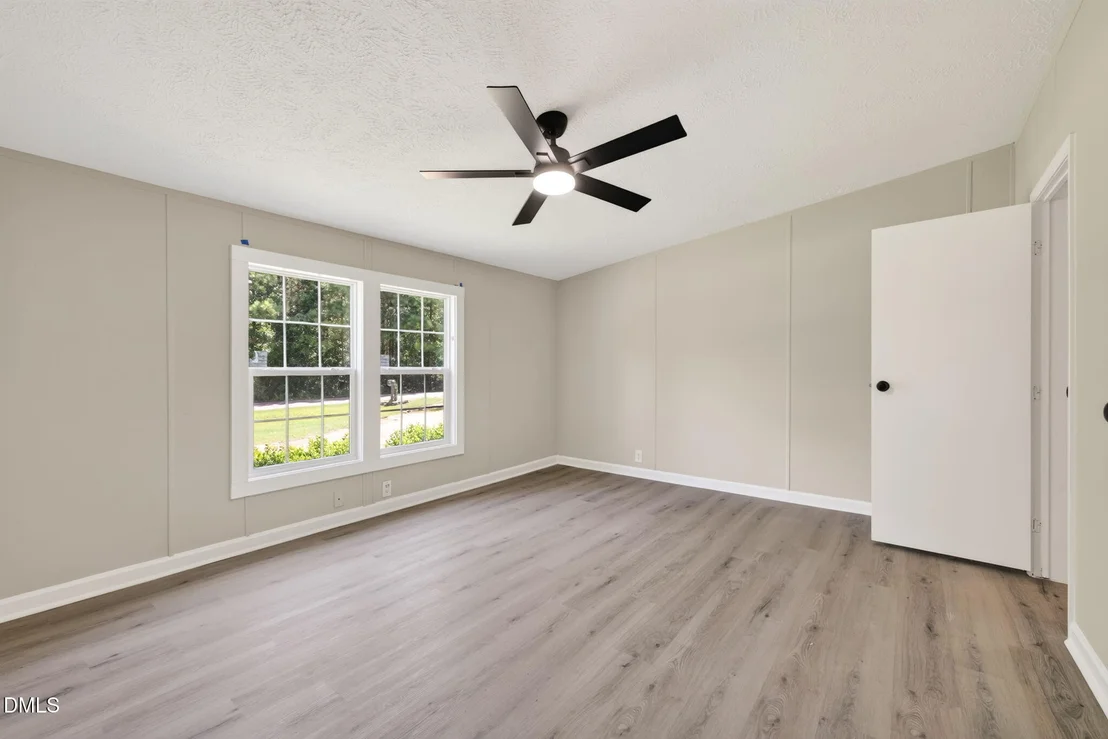 Photo of 411 Falcon Run