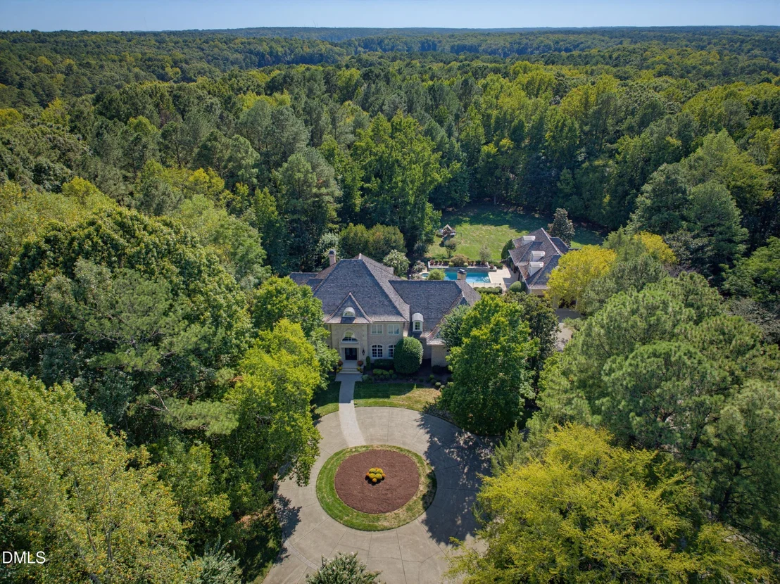Photo of 6592 Wakefalls Drive