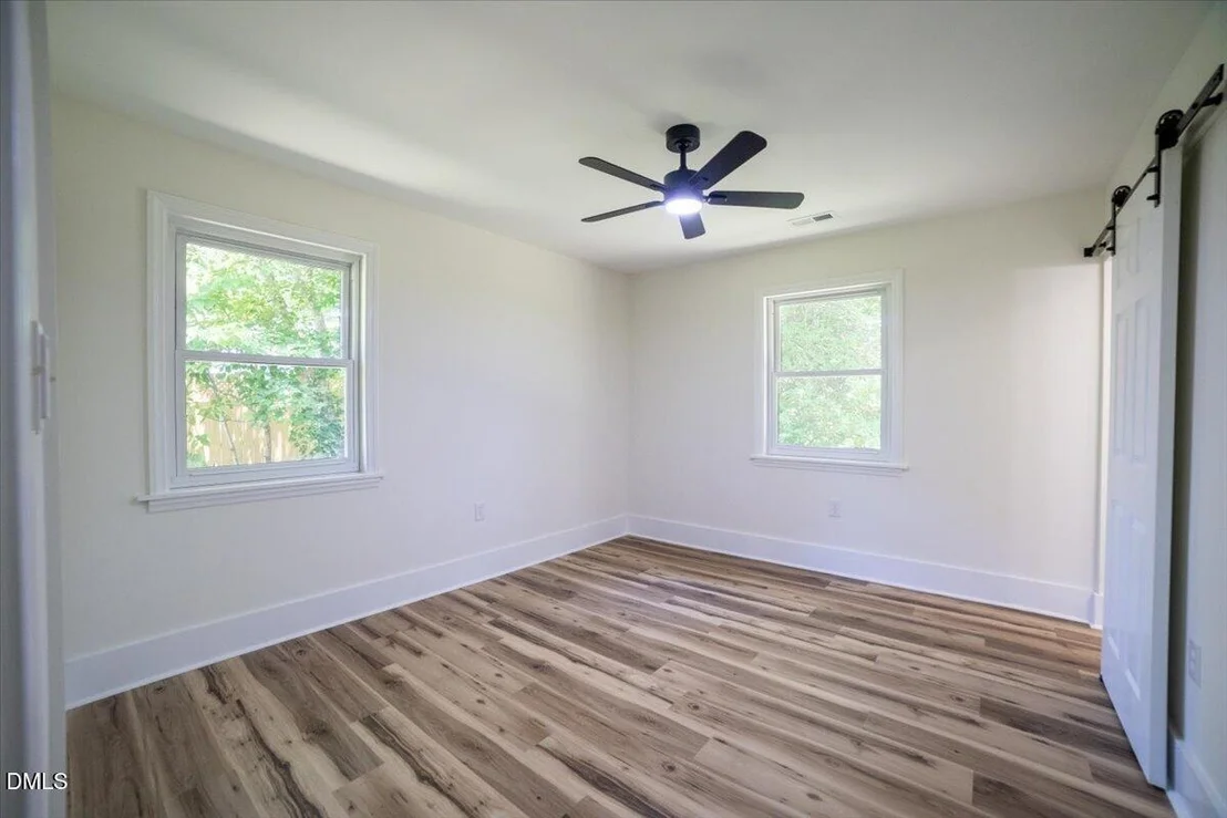 Photo of 906 Circle Drive