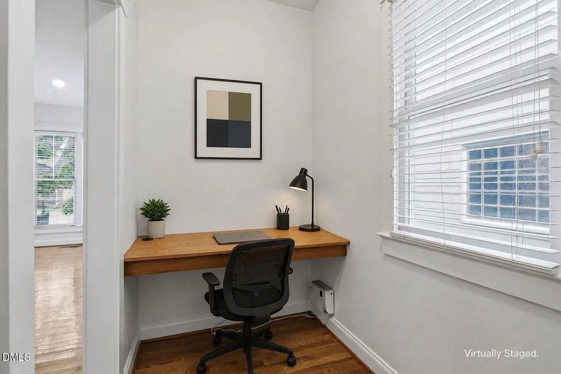 Photo of 112 Bridgegate Drive