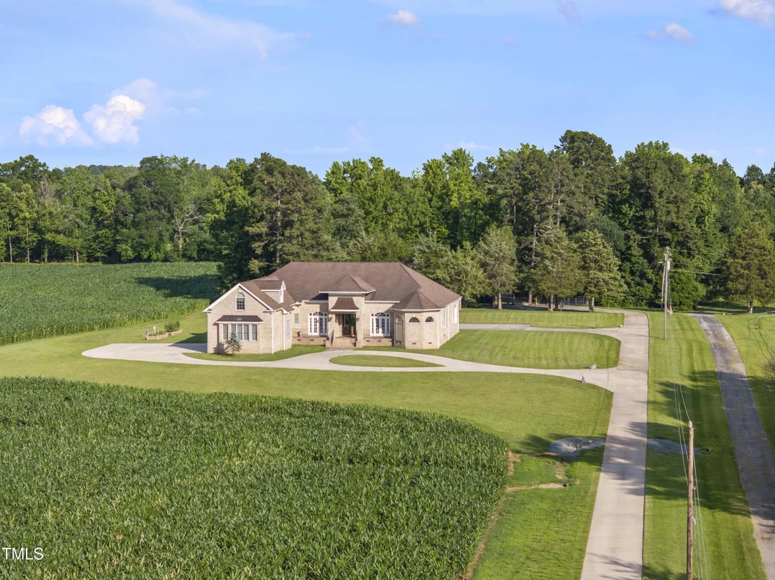 Photo of 5633 Baptist Assembly Road