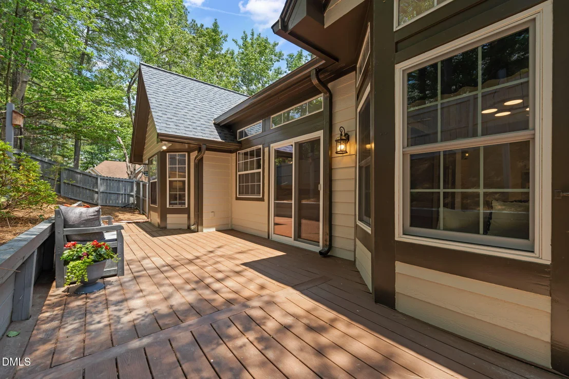 Photo of 111 Carriage Circle