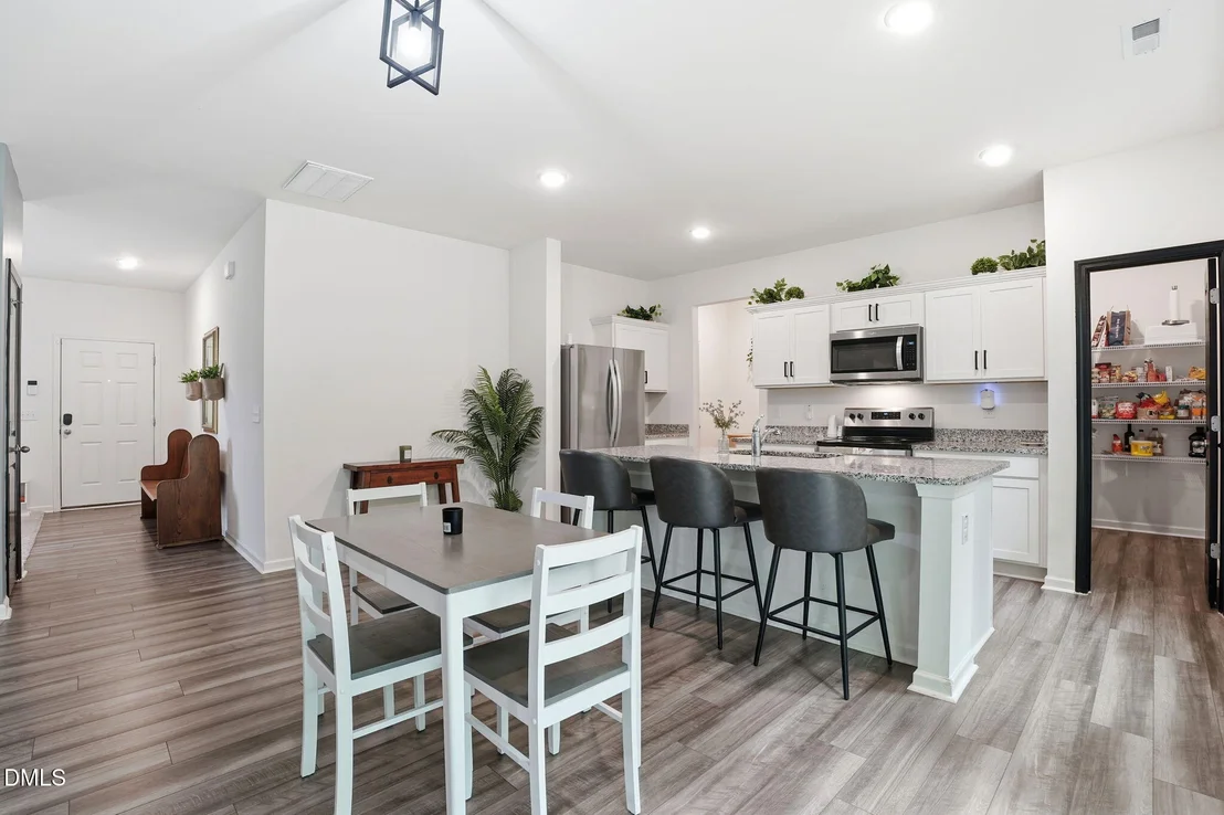 Photo of 823 Piaggio Lane