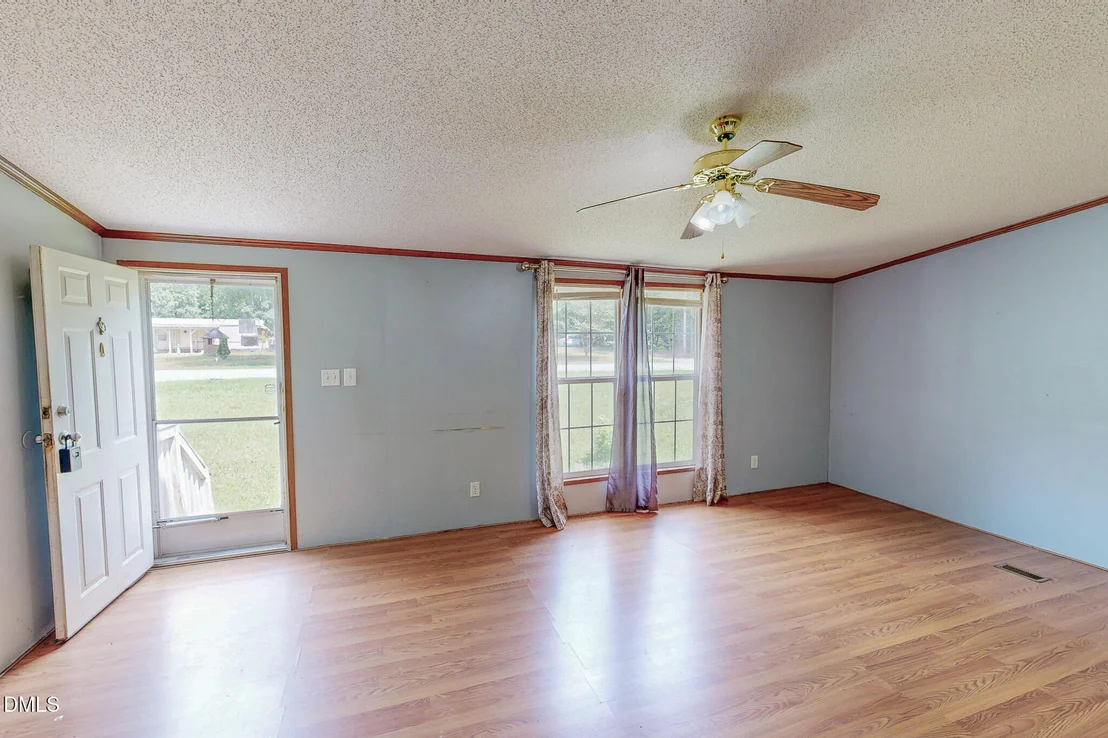 Photo of 333 Christys Way