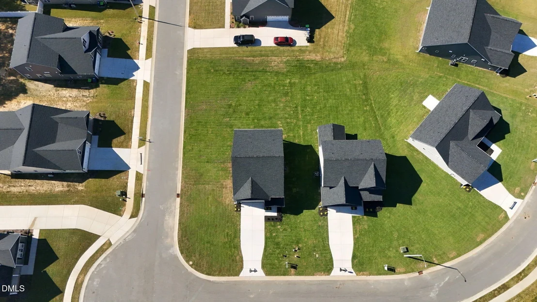 Photo of 127 Grinnell Loop