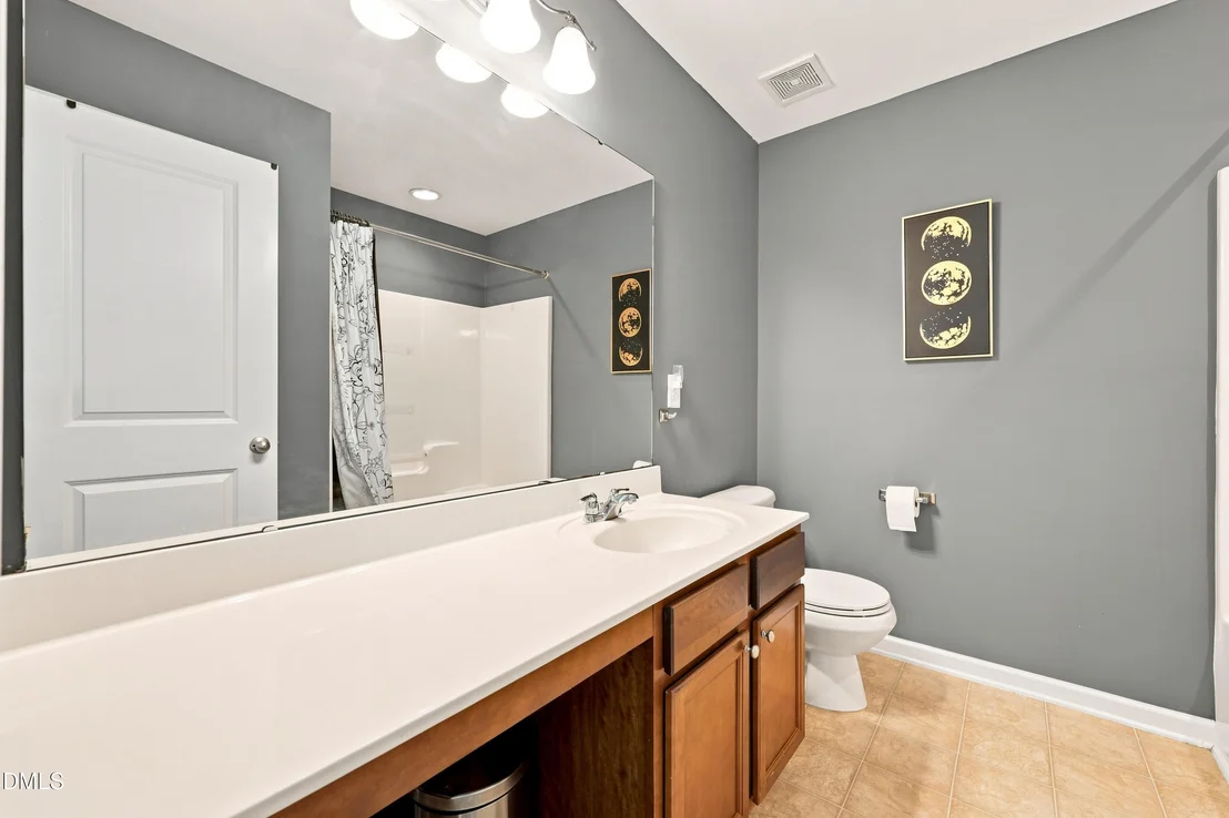 Photo of 124 Rosebud Lane