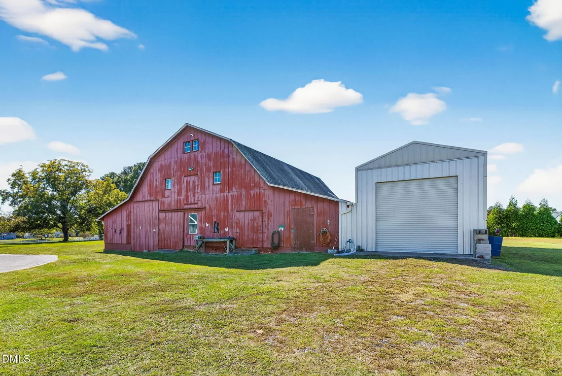 Photo of 1190 Sanders Road