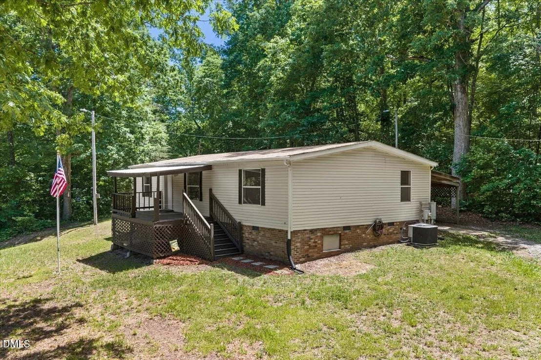 Photo of 1111 Stoney Mountain Road