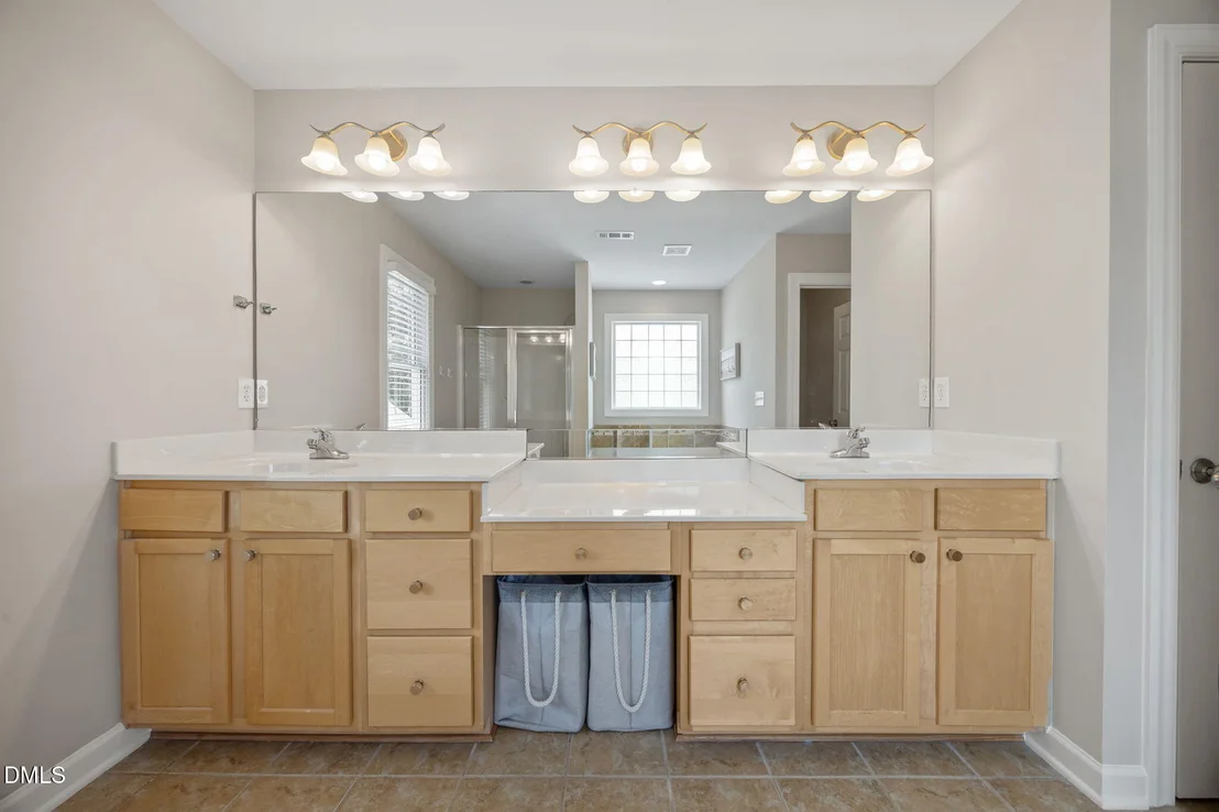 Photo of 2204 Karns Place