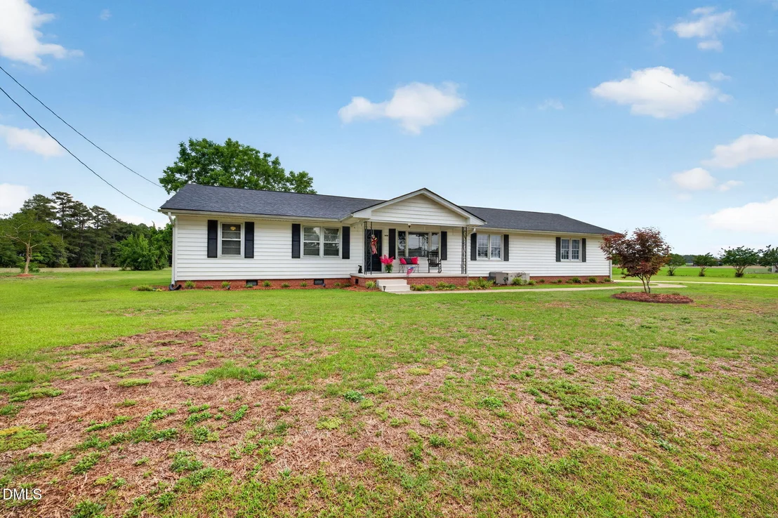 Photo of 1490 Scott Road