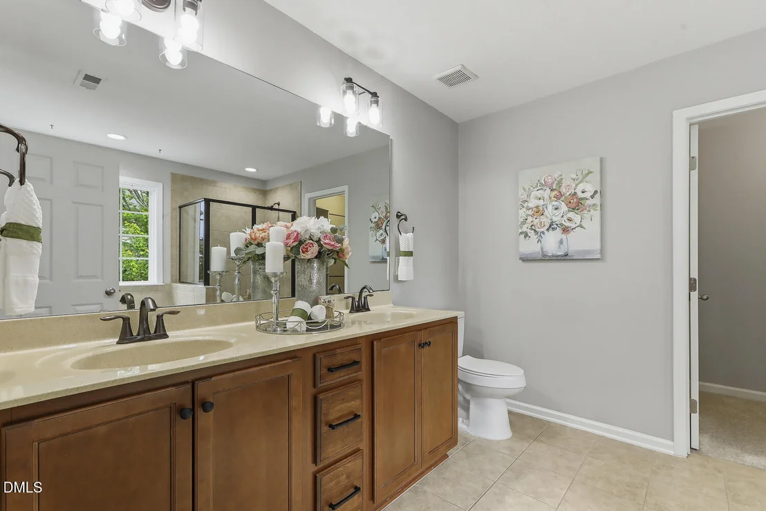 Photo of 1756 Laurel Park Place