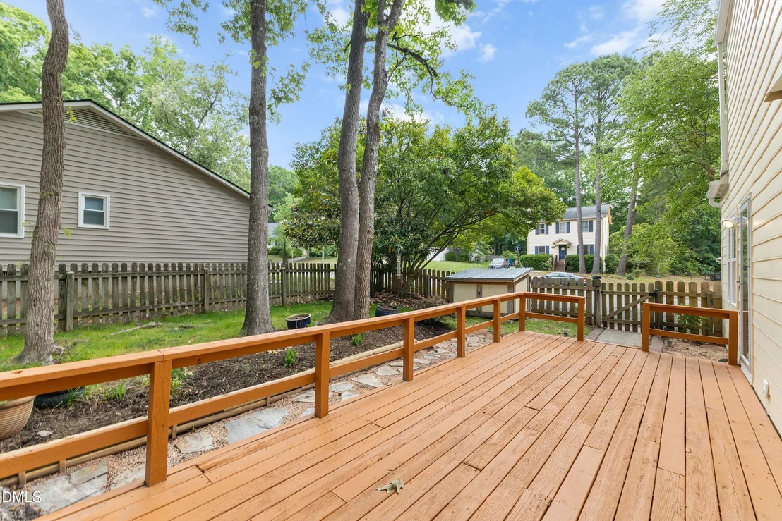Photo of 1412 Valley Run