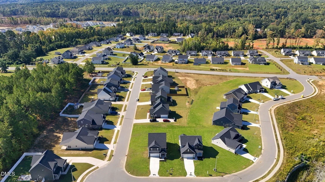 Photo of 127 Grinnell Loop