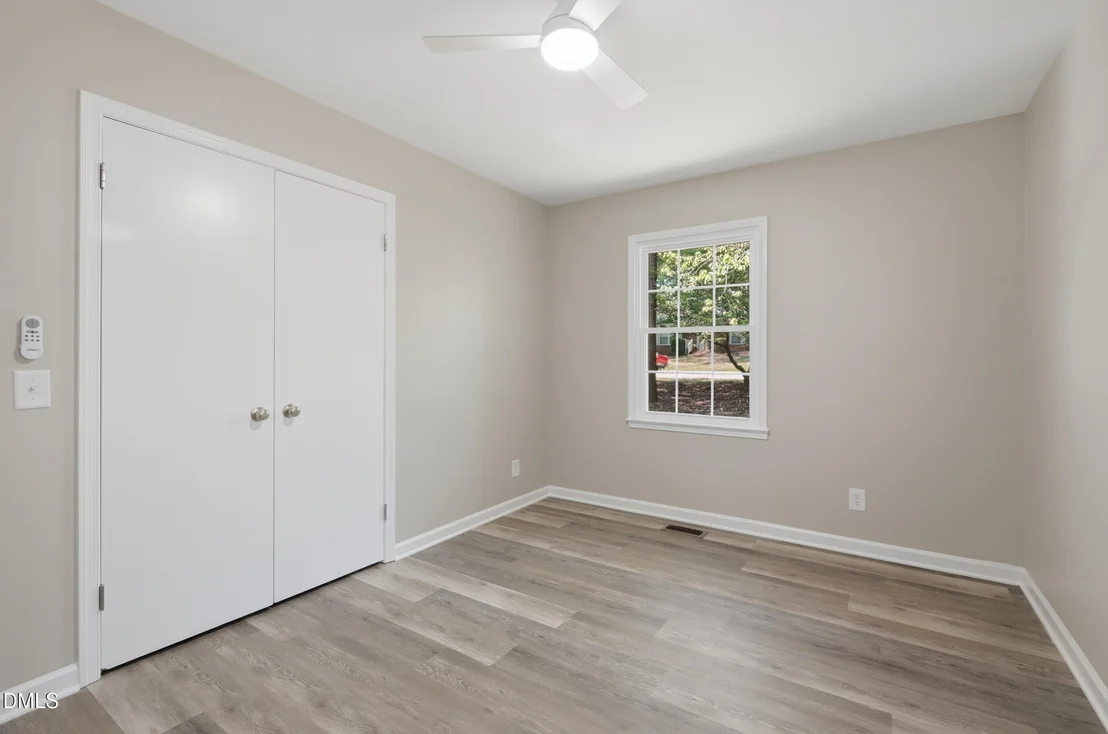 Photo of 5805 Newhall Road