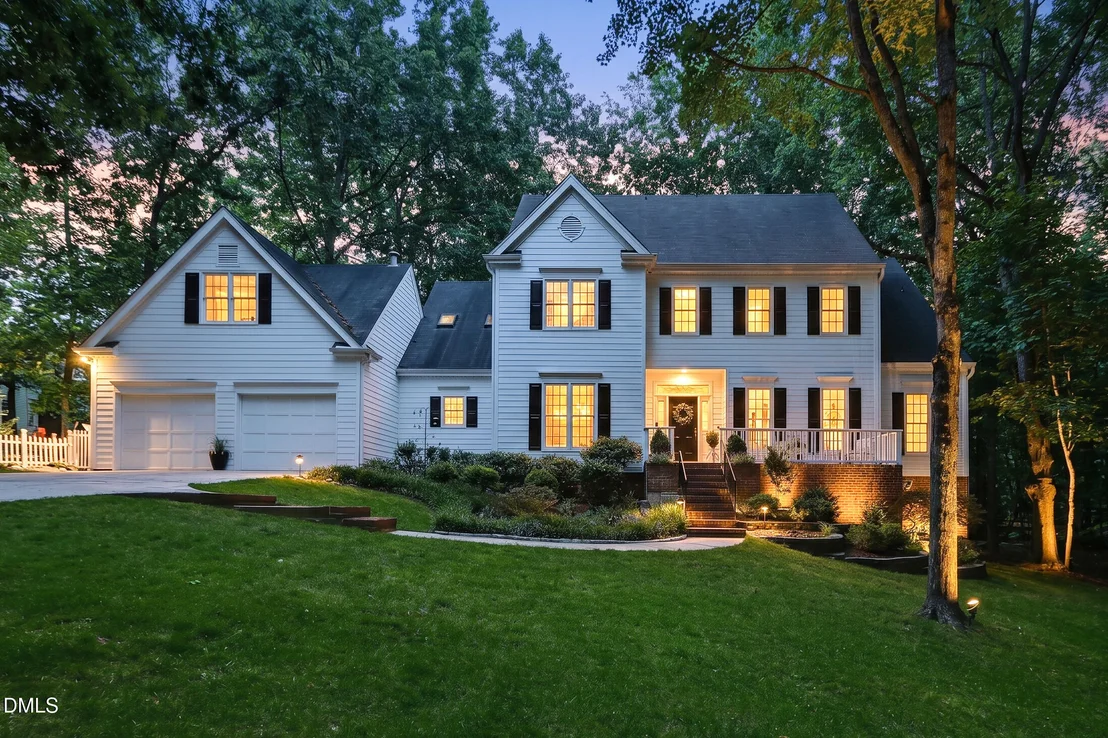 Photo of 429 Grosvenor Drive