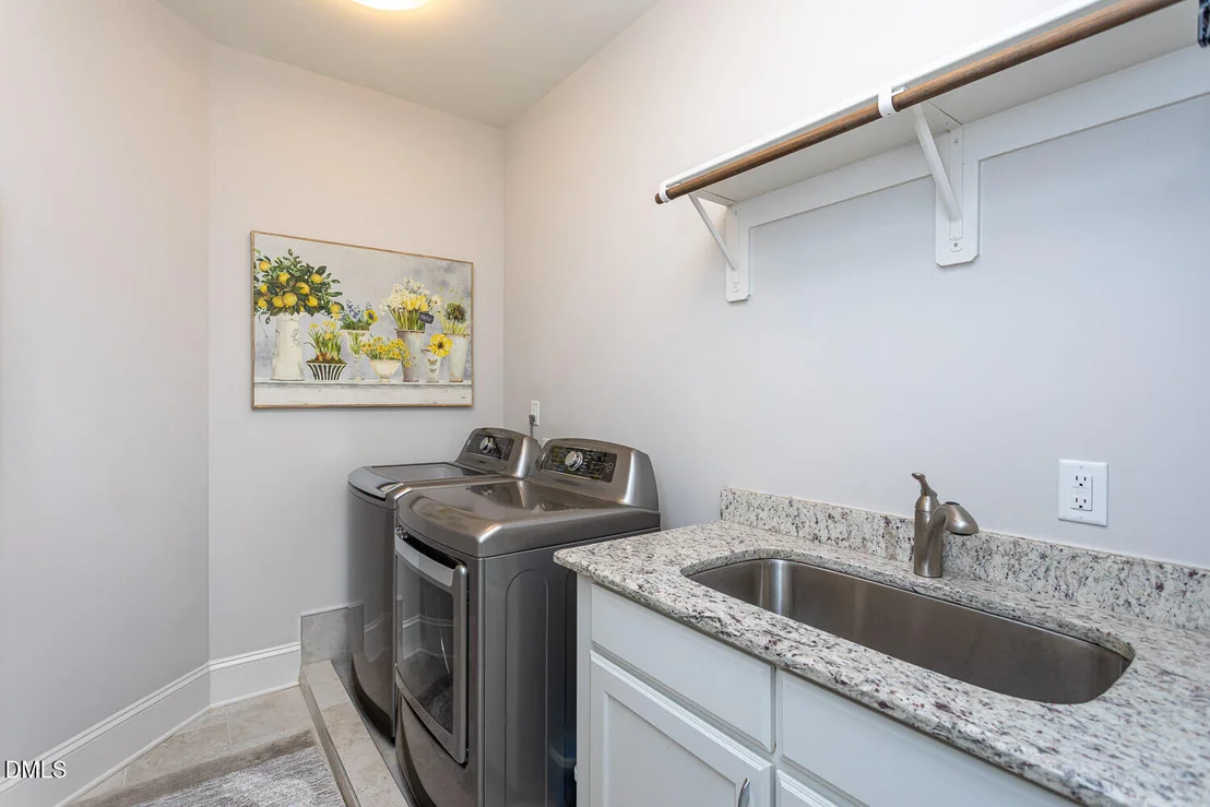 Photo of 7926 Ray Road