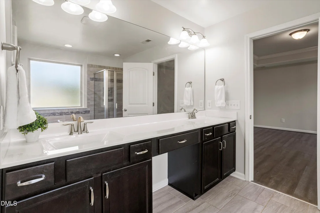 Photo of 1033 Laredo Lane