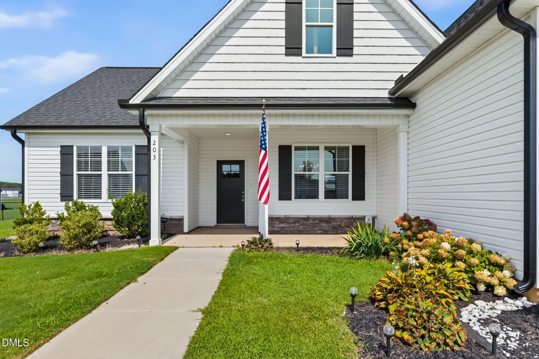 Photo of 203 Tuscany Circle