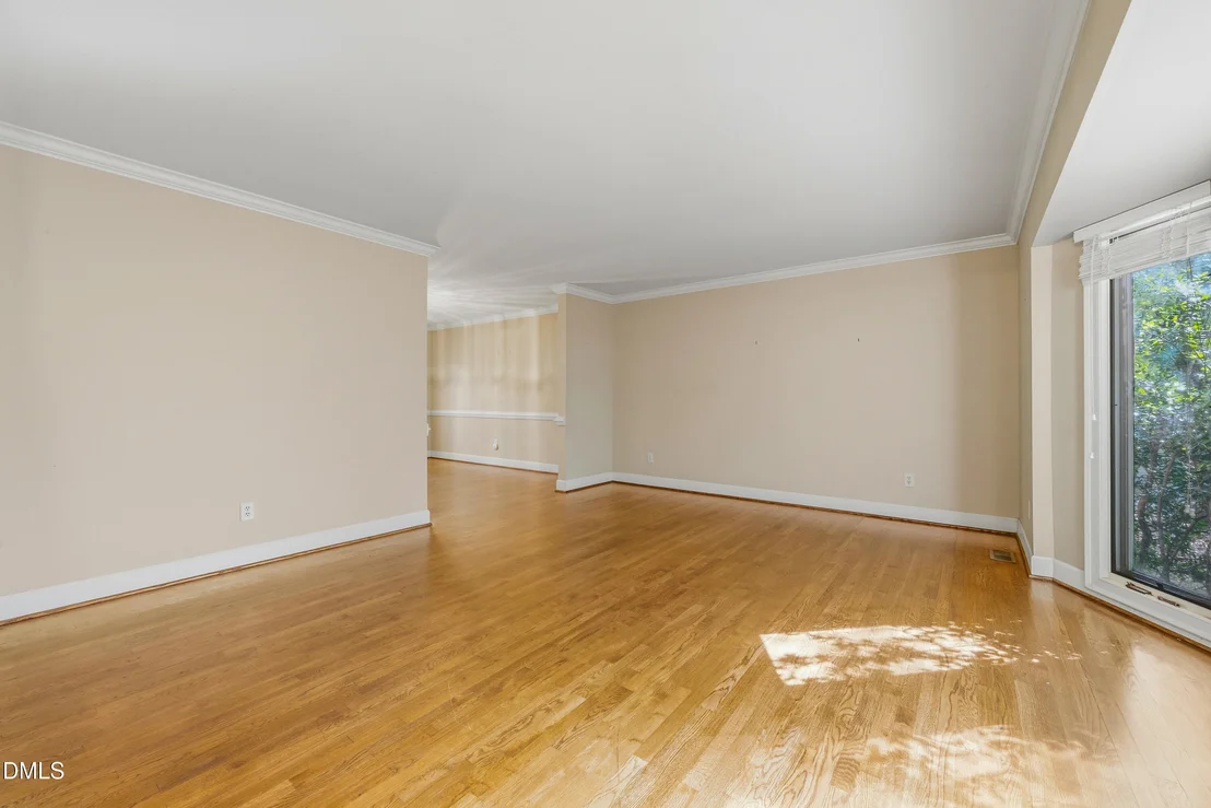 Photo of 225 Dalton Drive