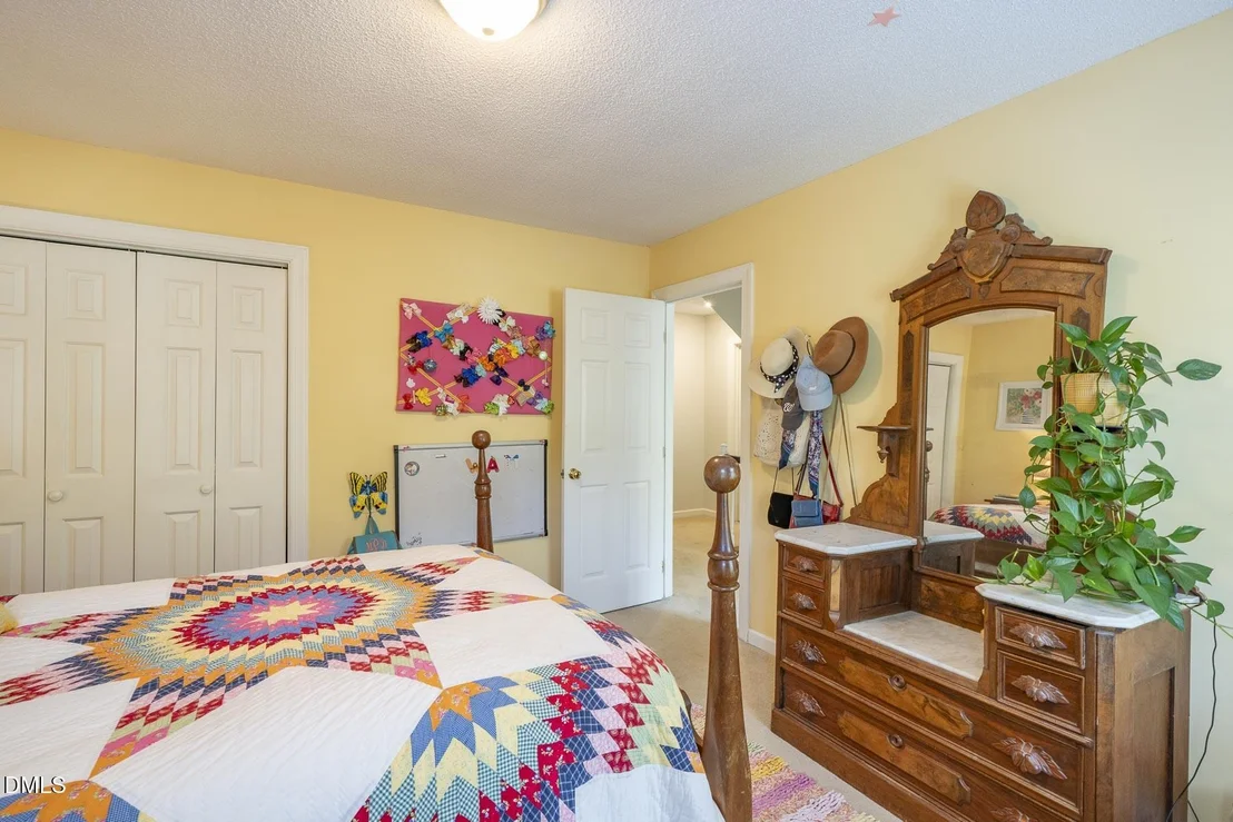Photo of 708 Flagstone Way