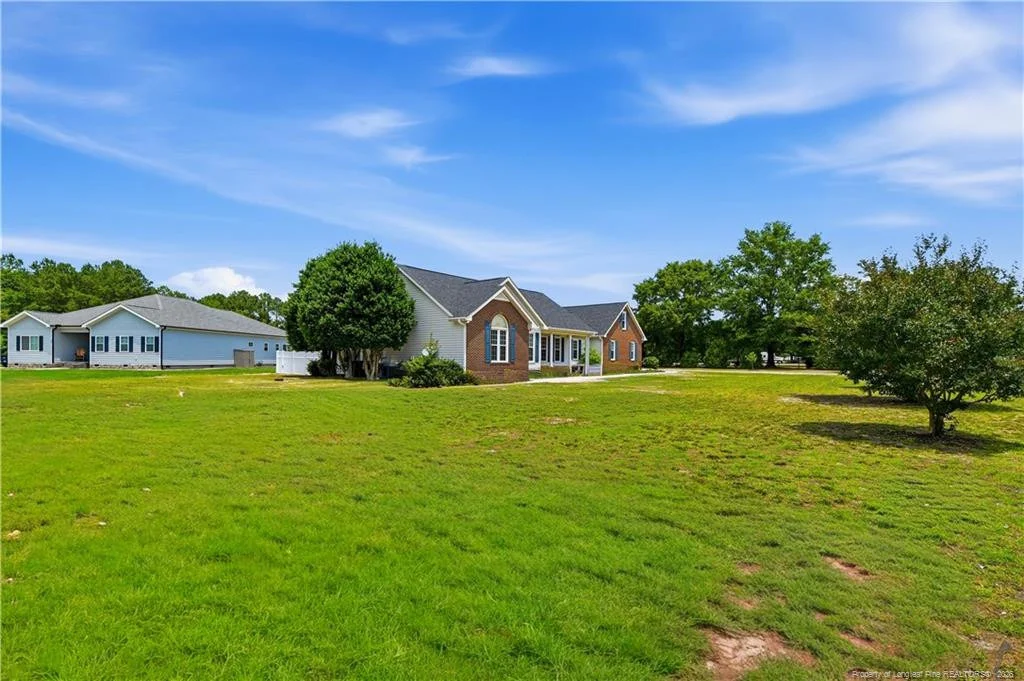 Photo of 44 Oak Hill Drive