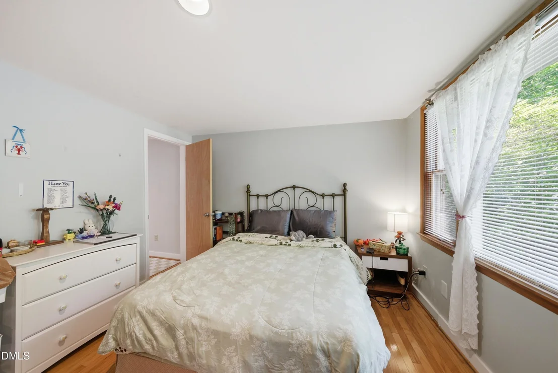 Photo of 16 Davie Circle