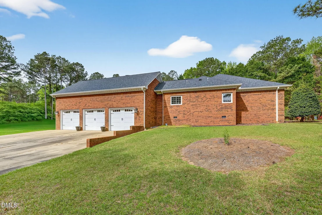 Photo of 3400 Queen Ann Drive