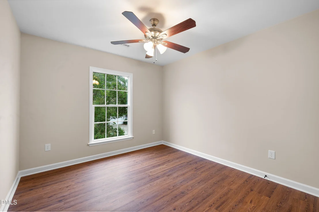 Photo of 711 Midsummer Lane
