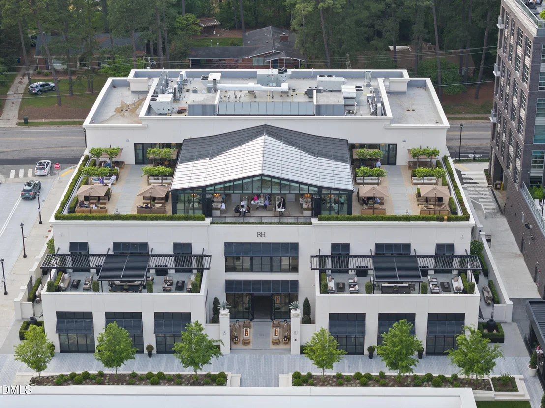 Photo of Unit 37 at 288 Meadowbark Bend