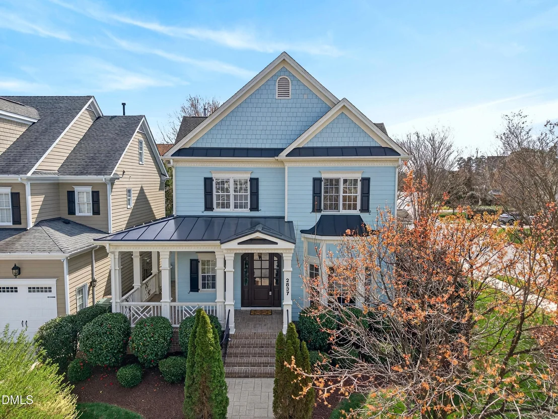 Photo of 2837 Cameron Pond Drive