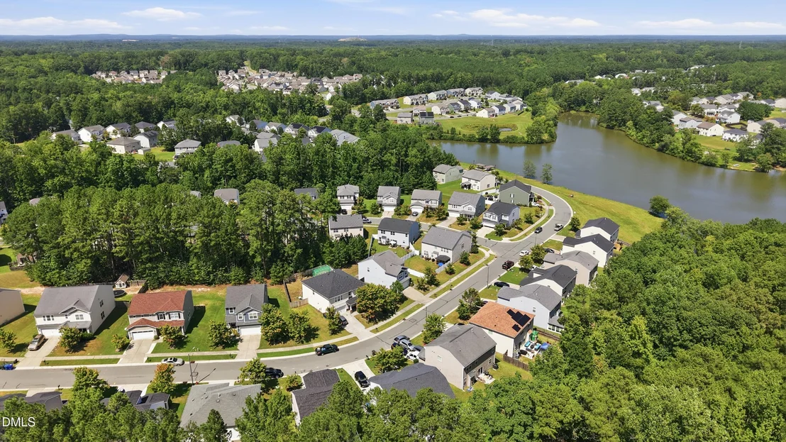 Photo of 124 Rosebud Lane